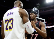 包含2026年NBA七大焦点：雷霆直面卫冕魔咒詹姆斯还能撑多久？的词条