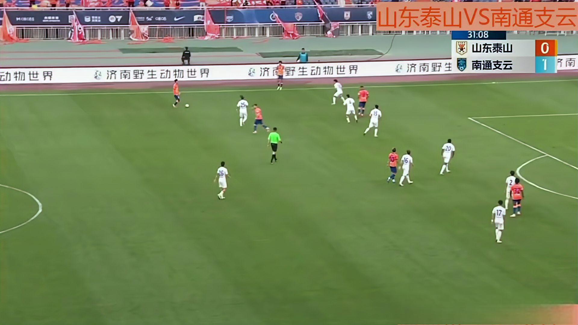 三亿体育平台-一支球队在比赛中表现出非凡实力(比赛中一支球队仅有7名队员,此时该球队)