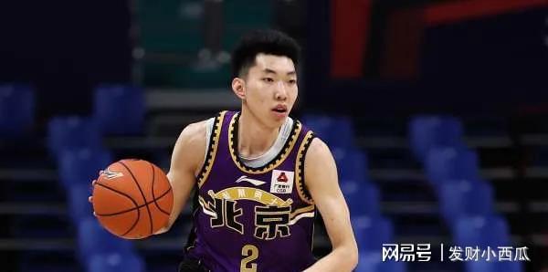 包含河床主场迎战西悉尼流浪者，锋线火力引爆看点的词条