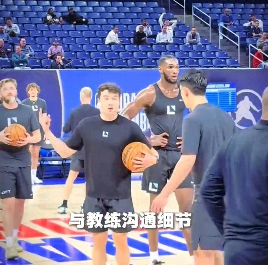 三亿体育官网-NBA选秀落选！媒体人：林葳的NBL潜在下家有凤凰、子弹和坎斯大班